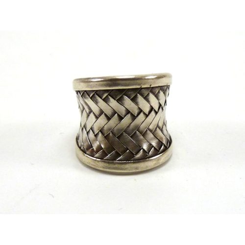 Hill Tribe Pure Silver Woven Curve Ring